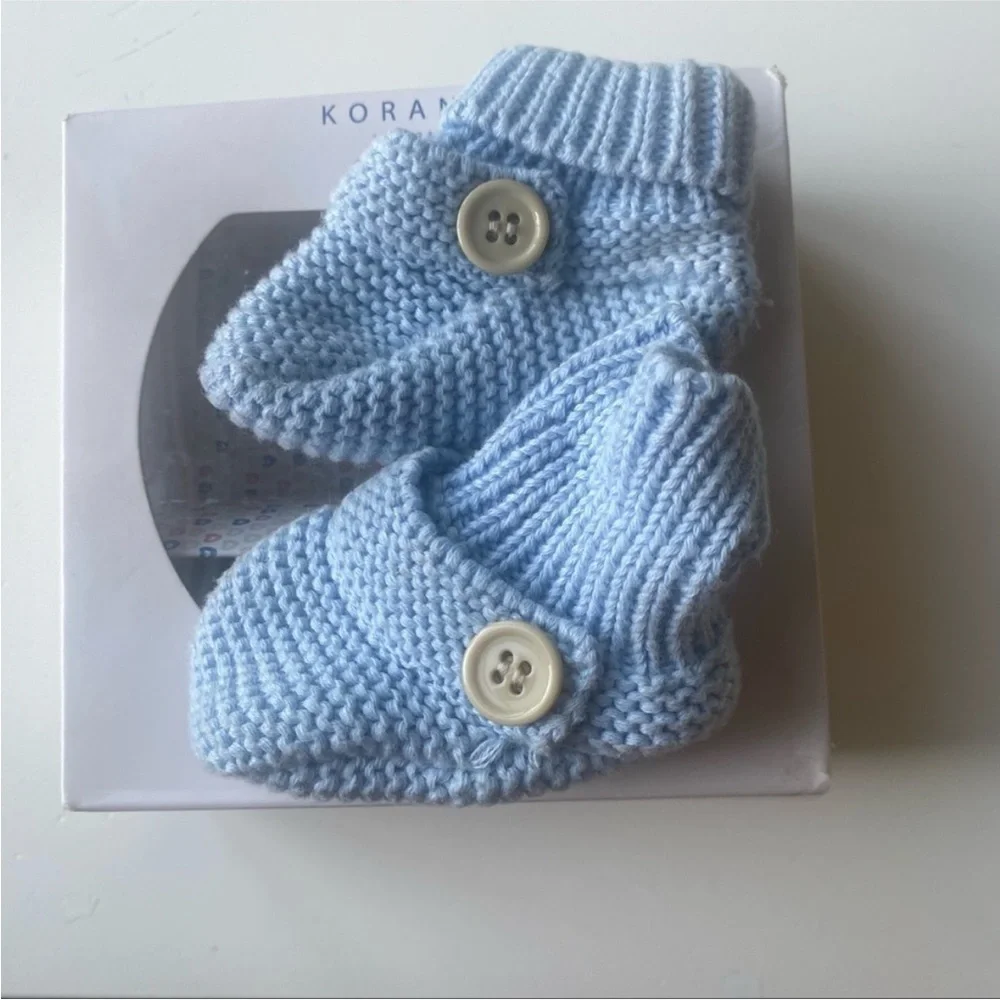 Blue knit booties